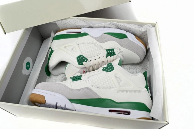 Bmlin 4 SB Pine Jordan DR5415-103 Green Retro 0704